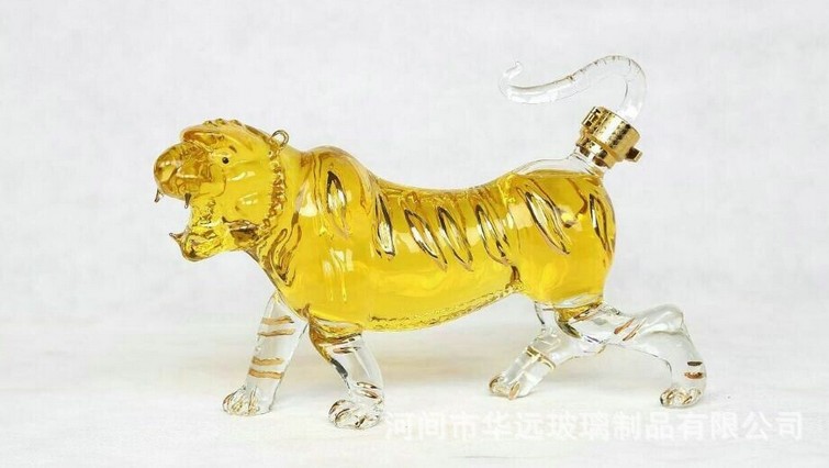 Animal Shape Borosiicate Glass Wine Bottle/ 375ml Frosted Glass Wine Bottle